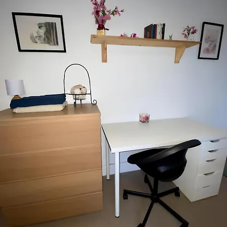 Descamps Apartment