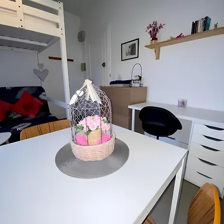 Descamps Апартаменты *